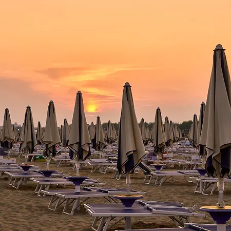 Διαμέρισμα Comfy Seaside Flat Ideal For 5 Guests - Beahost