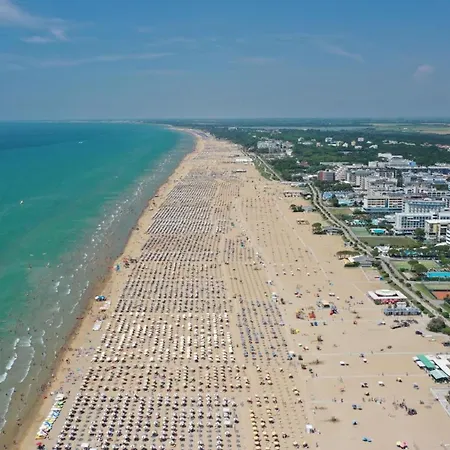 Comfy Seaside Flat Ideal For 4 Guests - Beahost Bibione