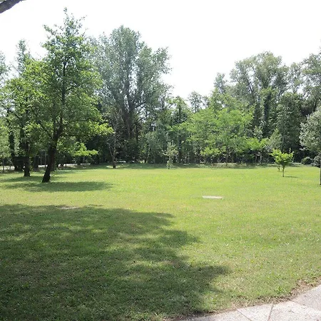 Διαμέρισμα Comfy Seaside Flat Ideal For 5 Guests - Beahost